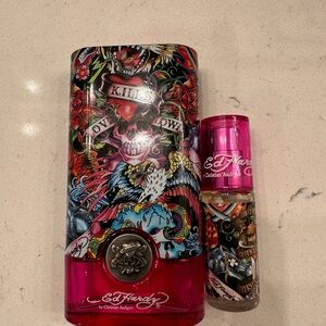 Ed Hardy Hearts & Daggers Perfume Set - 1.7 oz perfume bottle and a travel spray